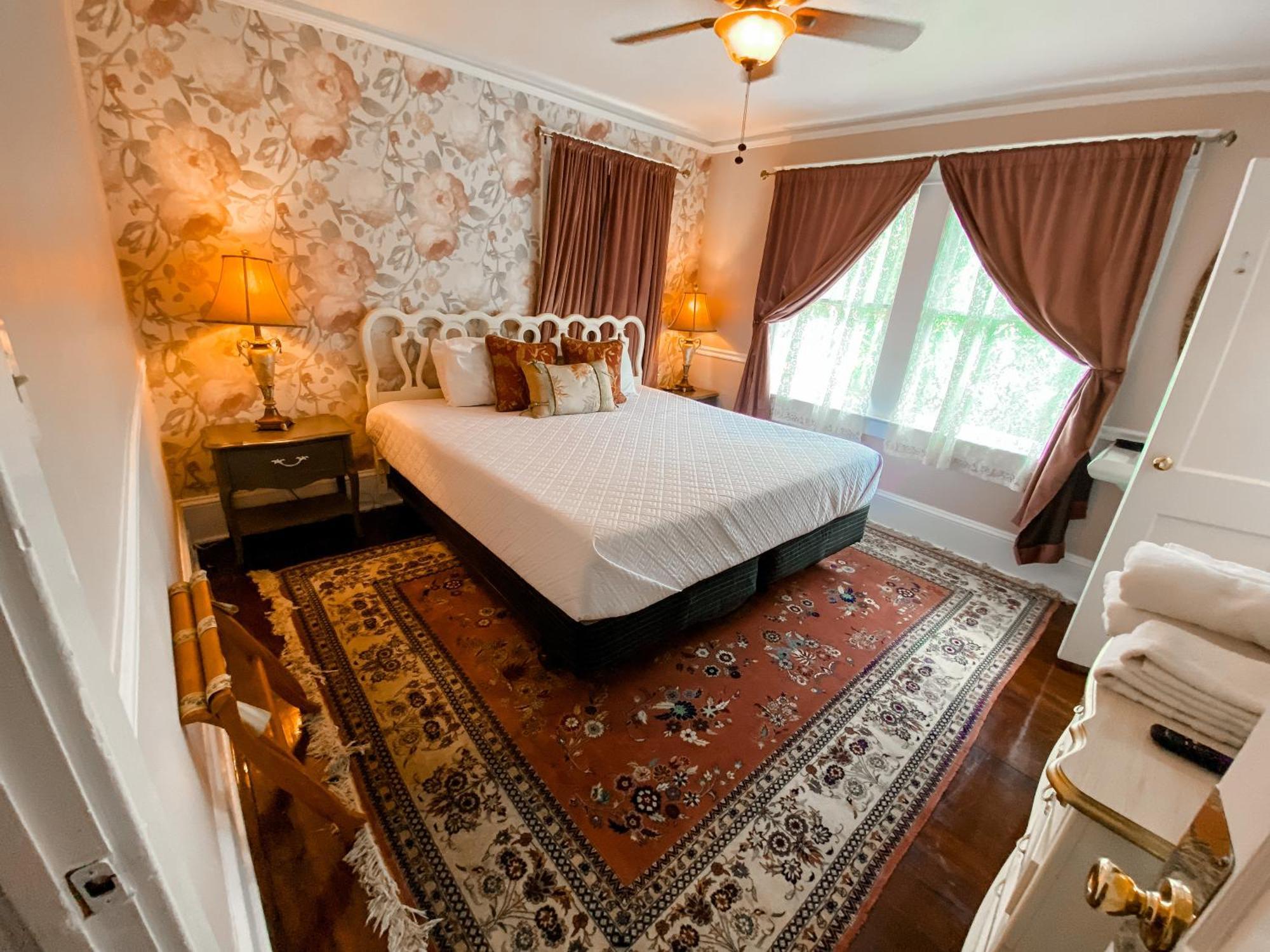 Park Place Inn And Cottages Sanford Eksteriør bilde